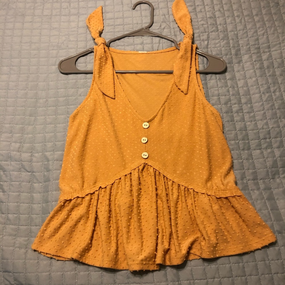 Mustard Tilly’s tank top with bow shoulders